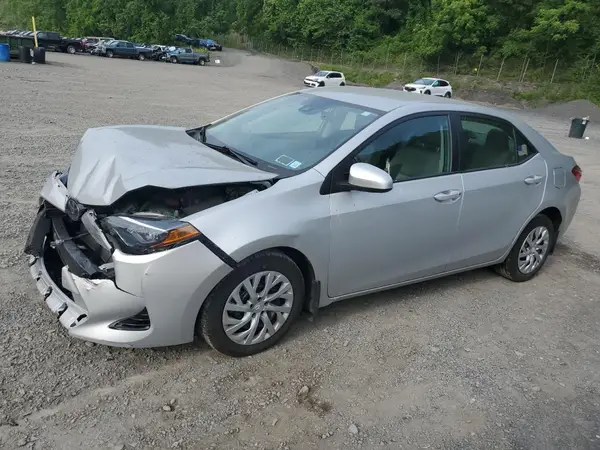 2T1BURHE1JC018693 2018 TOYOTA COROLLA - Image 1