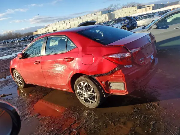 2T1BURHE1JC018760 2018 TOYOTA COROLLA - Image 2