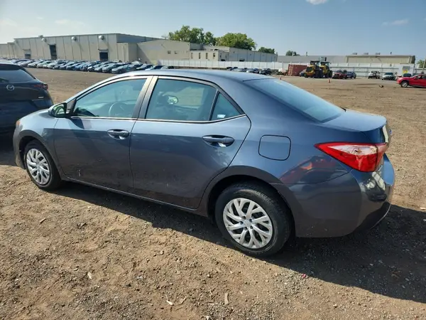 2T1BURHE1JC020282 2018 TOYOTA COROLLA - Image 2