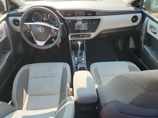 2T1BURHE1JC020282 2018 TOYOTA COROLLA - Image 8
