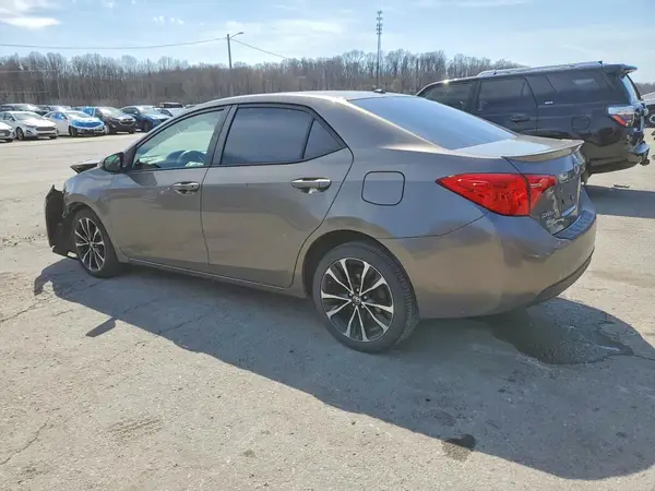2T1BURHE1JC021092 2018 TOYOTA COROLLA - Image 2