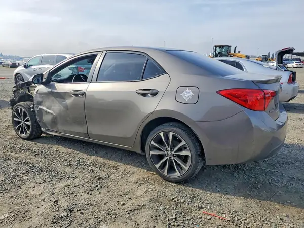 2T1BURHE1JC021464 2018 TOYOTA COROLLA - Image 2
