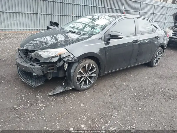 2T1BURHE1JC026714 2018 TOYOTA COROLLA - Image 2