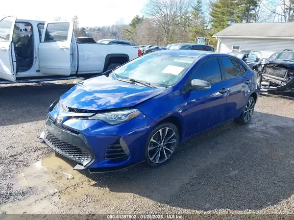 2T1BURHE1JC027412 2018 TOYOTA COROLLA - Image 2