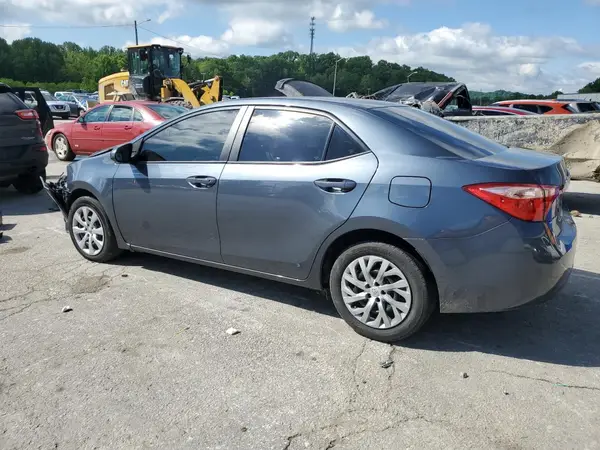 2T1BURHE1JC028480 2018 TOYOTA COROLLA - Image 2