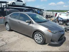 2T1BURHE1JC029788 2018 TOYOTA COROLLA