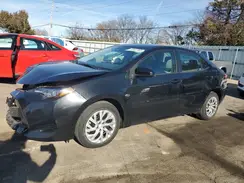 2T1BURHE1JC030617 2018 TOYOTA COROLLA