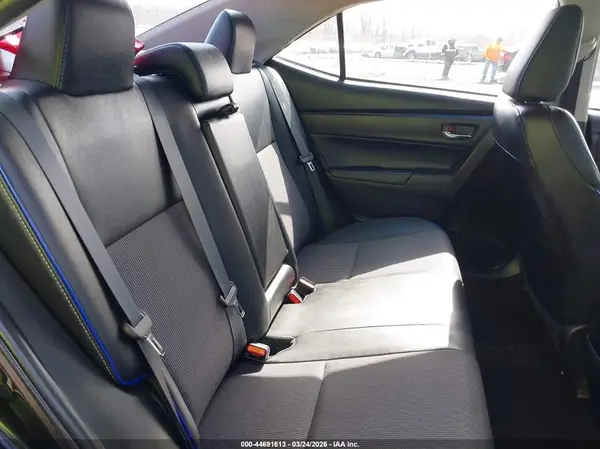 2T1BURHE1JC037079 2018 TOYOTA COROLLA - Image 8