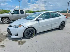 2T1BURHE1JC038488 2018 TOYOTA COROLLA