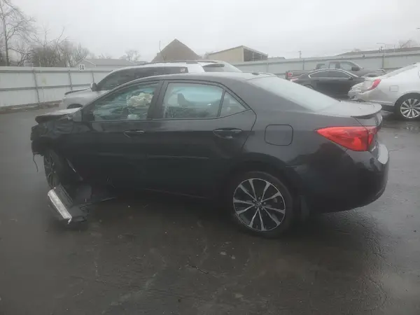 2T1BURHE1JC038846 2018 TOYOTA COROLLA - Image 2