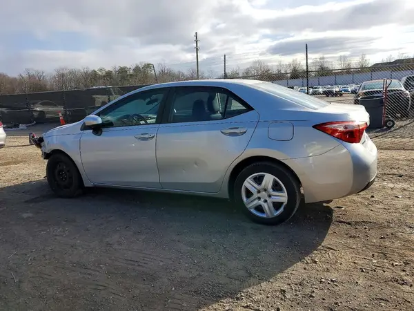 2T1BURHE1JC041357 2018 TOYOTA COROLLA - Image 2