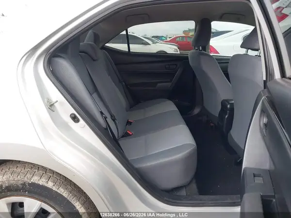 2T1BURHE1JC043870 2018 TOYOTA COROLLA - Image 8