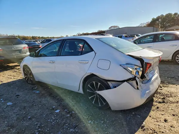2T1BURHE1JC048289 2018 TOYOTA COROLLA - Image 2