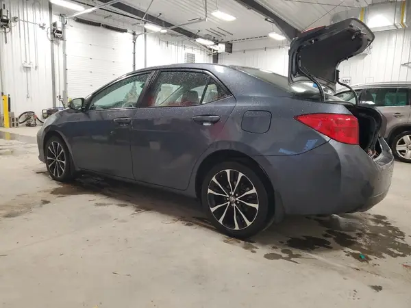 2T1BURHE1JC050477 2018 TOYOTA COROLLA - Image 2