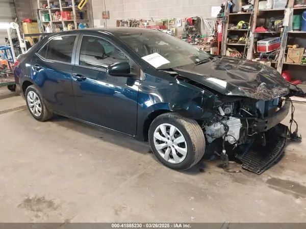 2T1BURHE1JC051340 2018 TOYOTA COROLLA - Image 1