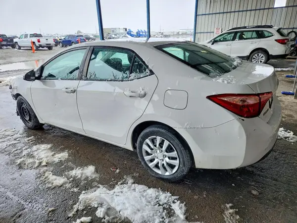 2T1BURHE1JC052598 2018 TOYOTA COROLLA - Image 2