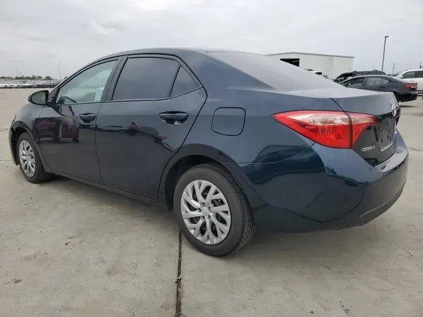 2T1BURHE1JC055310 2018 TOYOTA COROLLA - Image 2
