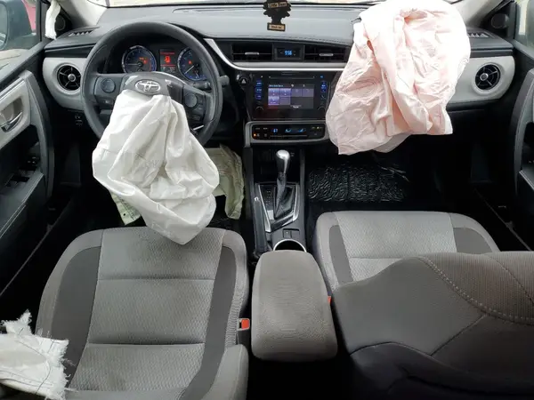 2T1BURHE1JC055310 2018 TOYOTA COROLLA - Image 8
