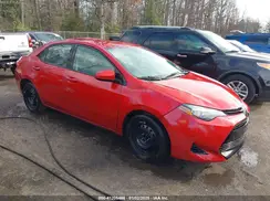 2T1BURHE1JC055615 2018 TOYOTA COROLLA