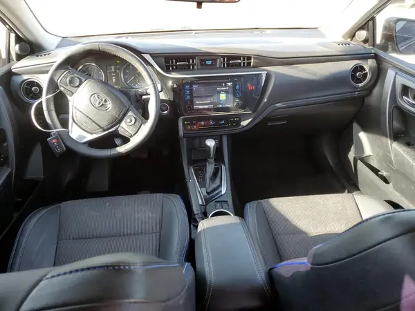 2T1BURHE1JC057168 2018 TOYOTA COROLLA - Image 8