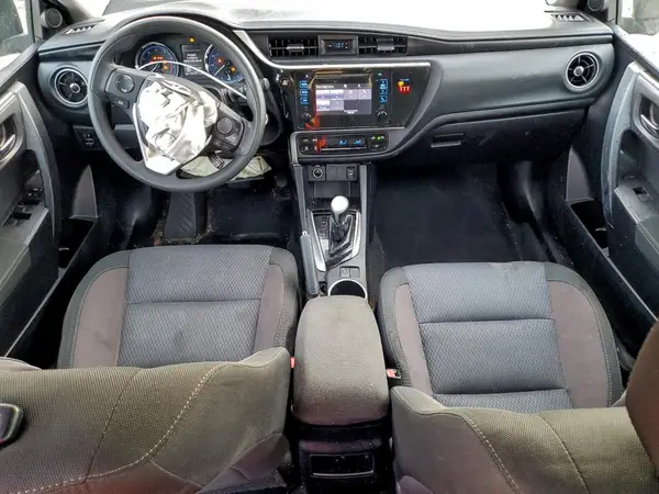 2T1BURHE1JC057428 2018 TOYOTA COROLLA - Image 8