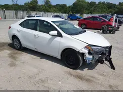 2T1BURHE1JC059566 2018 TOYOTA COROLLA