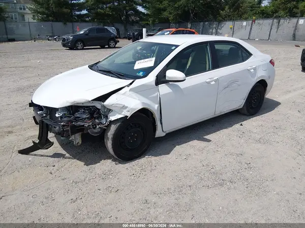 2T1BURHE1JC059566 2018 TOYOTA COROLLA - Image 2