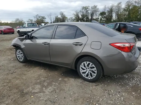 2T1BURHE1JC062161 2018 TOYOTA COROLLA - Image 2