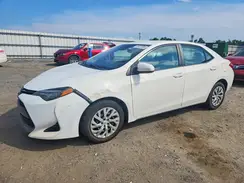 2T1BURHE1JC062600 2018 TOYOTA COROLLA
