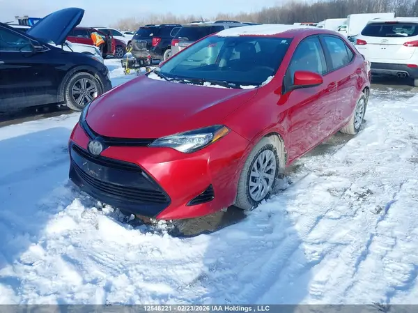 2T1BURHE1JC063956 2018 TOYOTA COROLLA - Image 2