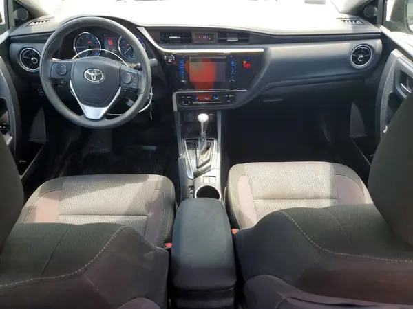 2T1BURHE1JC073113 2018 TOYOTA COROLLA - Image 8