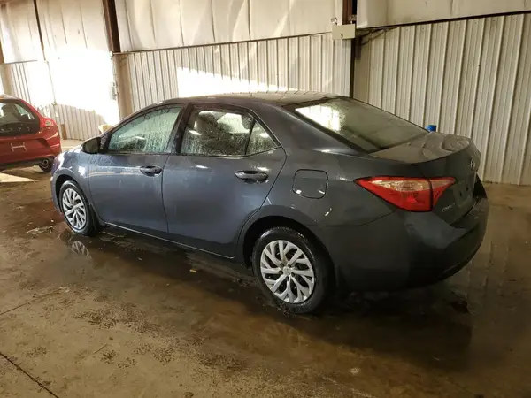 2T1BURHE1JC073497 2018 TOYOTA COROLLA - Image 2