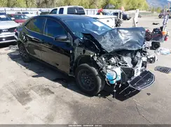 2T1BURHE1JC078263 2018 TOYOTA COROLLA