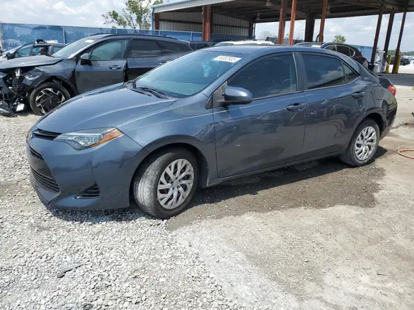 2T1BURHE1JC079557 2018 TOYOTA COROLLA - Image 1