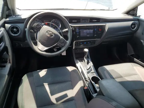 2T1BURHE1JC079557 2018 TOYOTA COROLLA - Image 8