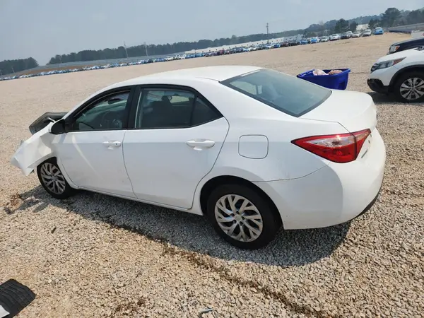 2T1BURHE1JC082765 2018 TOYOTA COROLLA - Image 2