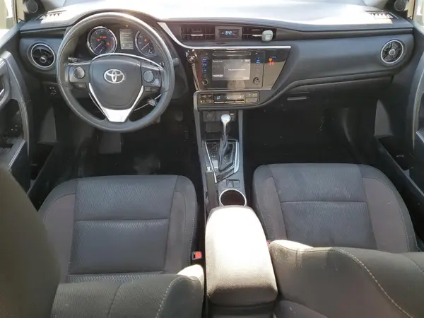 2T1BURHE1JC082801 2018 TOYOTA COROLLA - Image 8