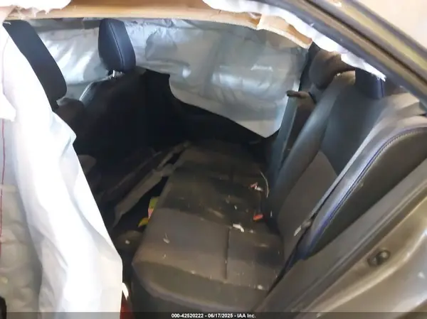 2T1BURHE1JC087979 2018 TOYOTA COROLLA - Image 8