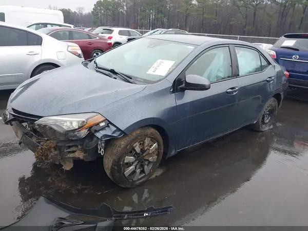 2T1BURHE1JC088419 2018 TOYOTA COROLLA - Image 2