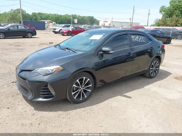 2T1BURHE1JC089585 2018 TOYOTA COROLLA - Image 2