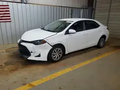 2T1BURHE1JC090672 2018 TOYOTA COROLLA