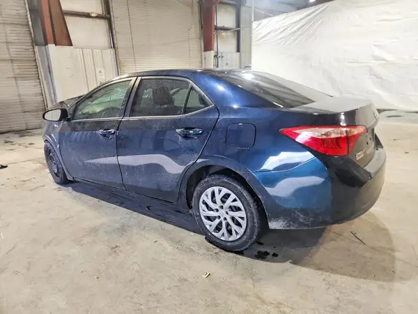 2T1BURHE1JC091823 2018 TOYOTA COROLLA - Image 2