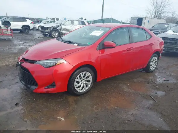 2T1BURHE1JC095919 2018 TOYOTA COROLLA - Image 2