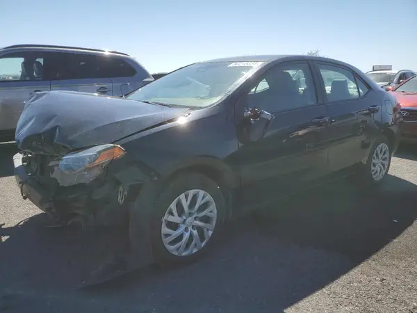 2T1BURHE1JC103825 2018 TOYOTA COROLLA - Image 1