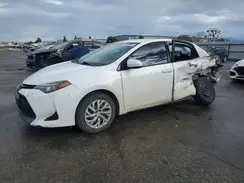 2T1BURHE1JC104814 2018 TOYOTA COROLLA
