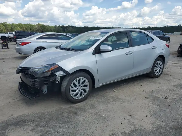 2T1BURHE1JC106207 2018 TOYOTA COROLLA - Image 1