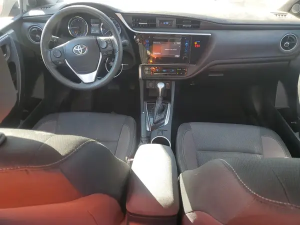 2T1BURHE1JC106370 2018 TOYOTA COROLLA - Image 8