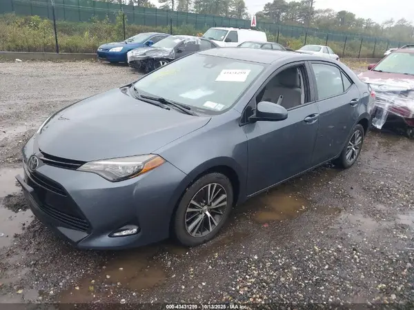 2T1BURHE1JC107681 2018 TOYOTA COROLLA - Image 2
