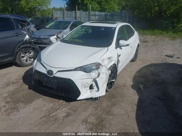 2T1BURHE1JC109513 2018 TOYOTA COROLLA - Image 2