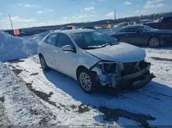 2T1BURHE1JC109981 2018 TOYOTA COROLLA